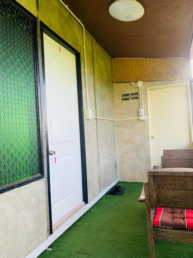 Hotel Krathom Doi Luang Chiang Dao Esterno foto